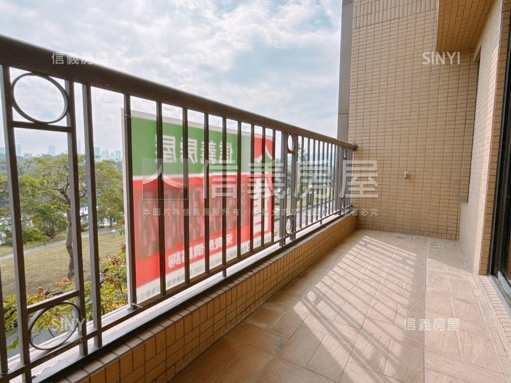 愛河首排水悅四房平車房屋室內格局與周邊環境