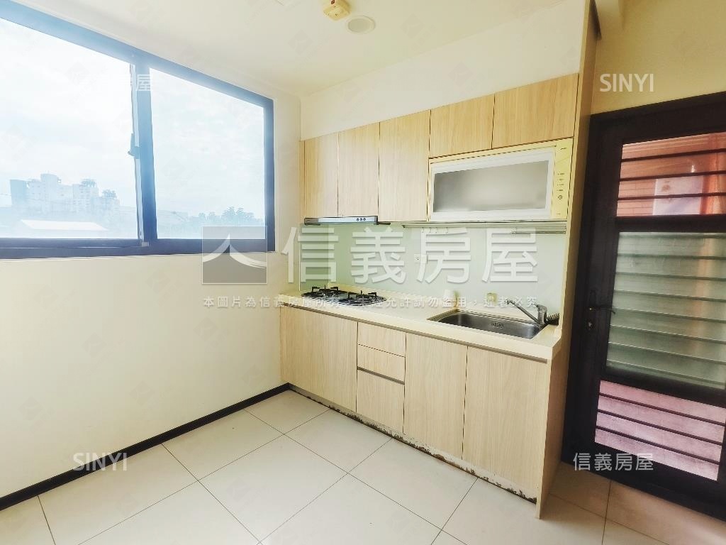 稀有青年時代２＋１房屋室內格局與周邊環境