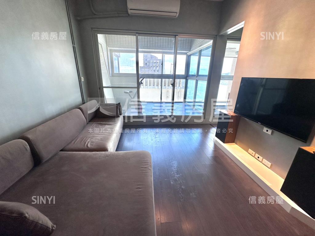 天泉高樓河岸景觀溫泉屋房屋室內格局與周邊環境
