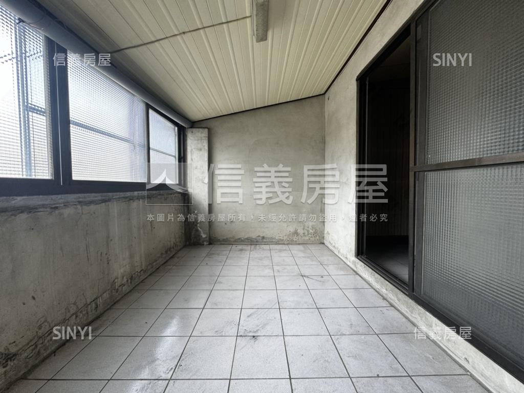 新平路三段金透店房屋室內格局與周邊環境