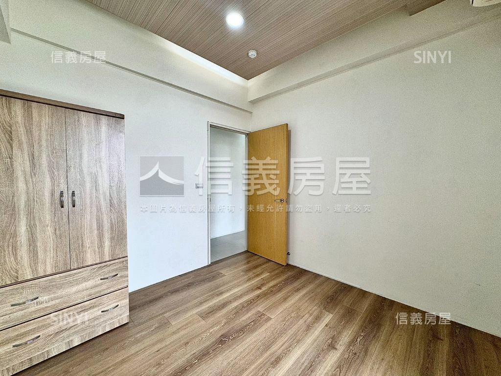 晴耕雨讀三房附雙平車位房屋室內格局與周邊環境