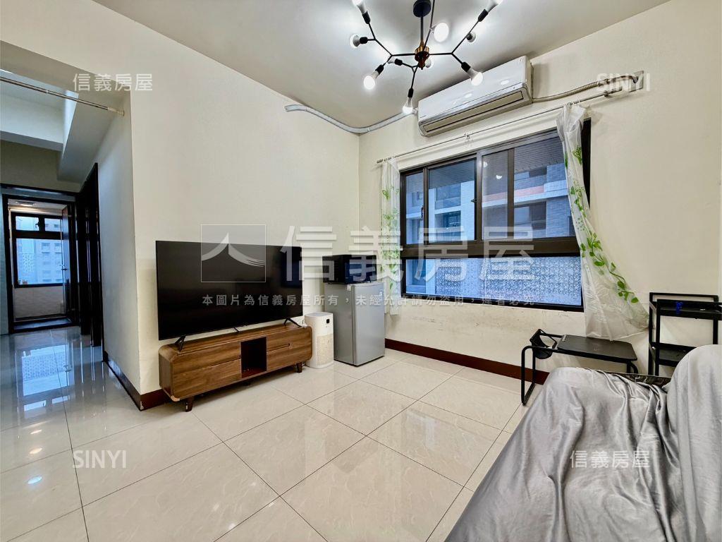 新文山精緻方正兩房車位房屋室內格局與周邊環境