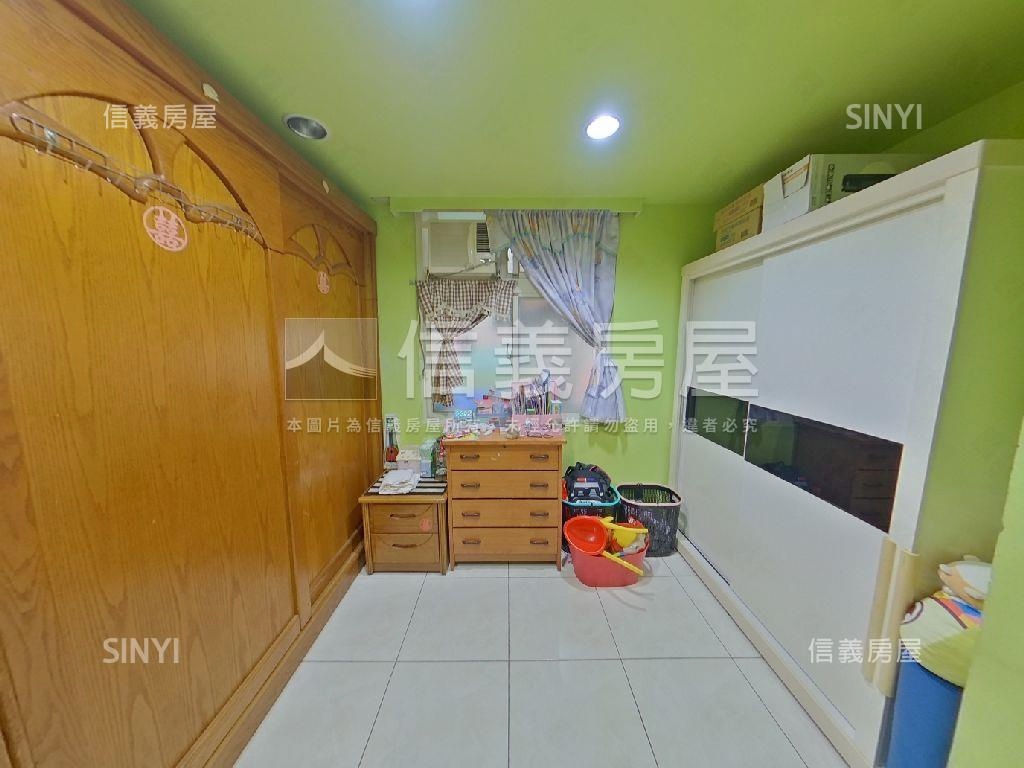 千歲街大空間三房房屋室內格局與周邊環境