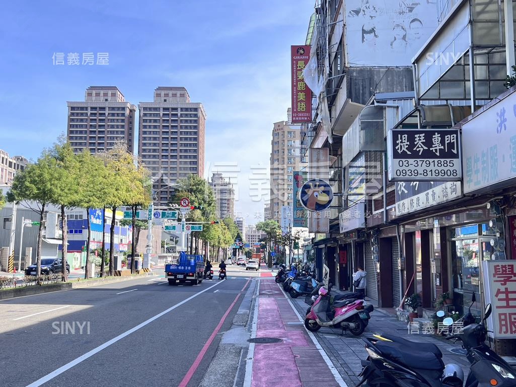 中路近文山國小優質透店房屋室內格局與周邊環境