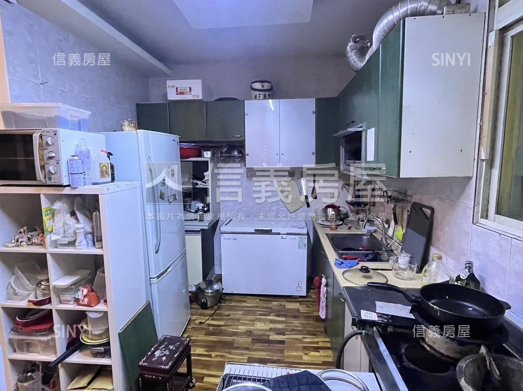 中路近文山國小優質透店房屋室內格局與周邊環境