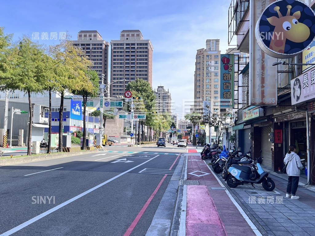 中路近文山國小優質透店房屋室內格局與周邊環境