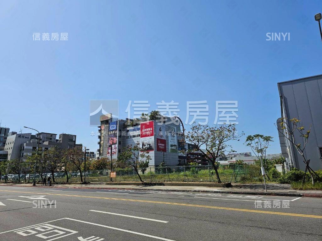 內科企業總部千坪土地房屋室內格局與周邊環境