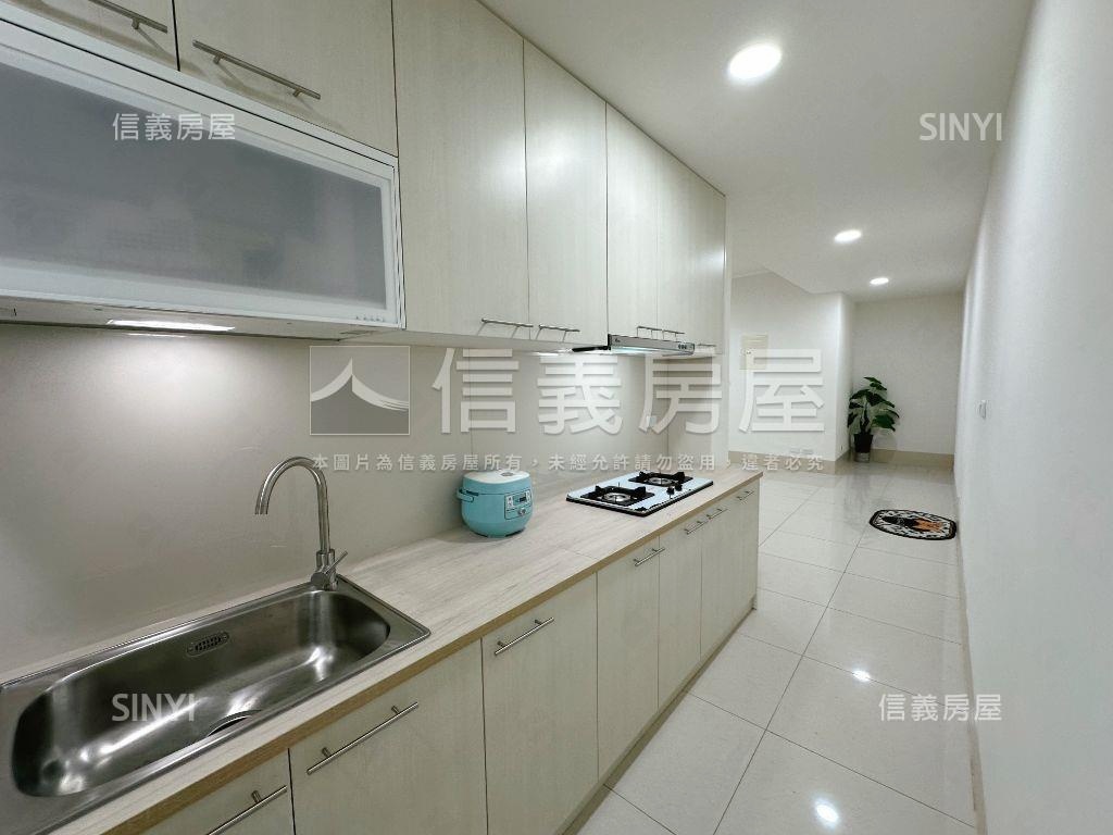 赤山商圈建國路二樓美寓房屋室內格局與周邊環境