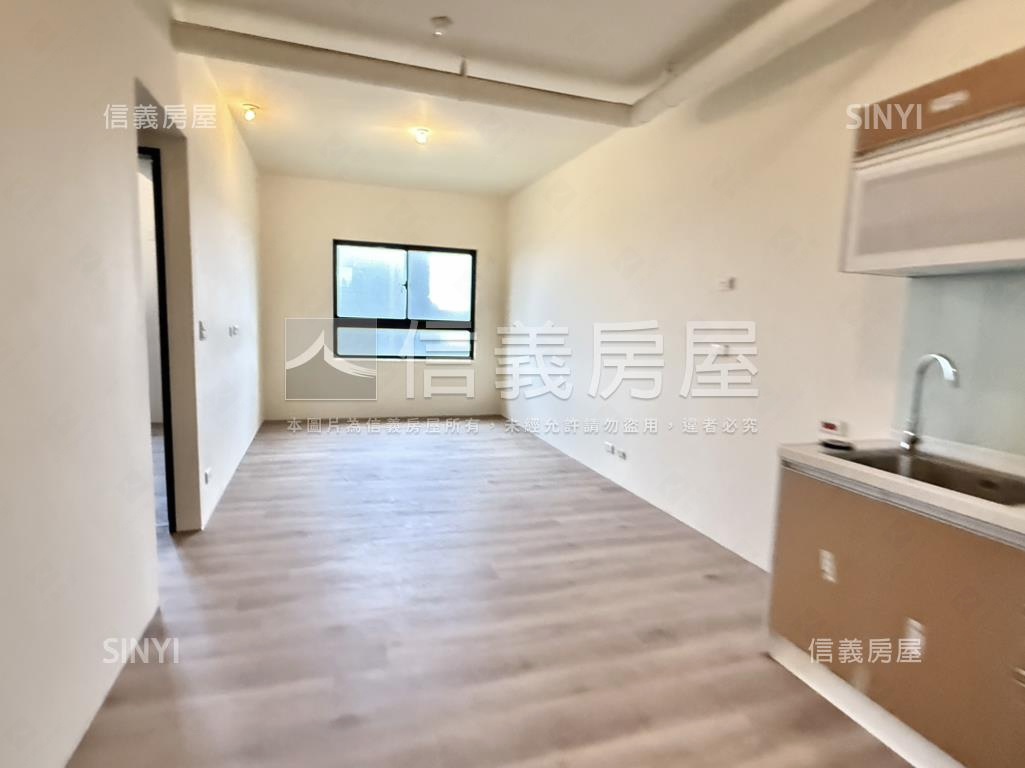 客運園區新城峰兩房車位房屋室內格局與周邊環境