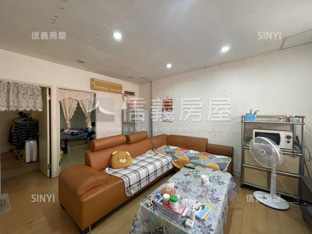 近麟光捷運稀有低總價兩房房屋室內格局與周邊環境