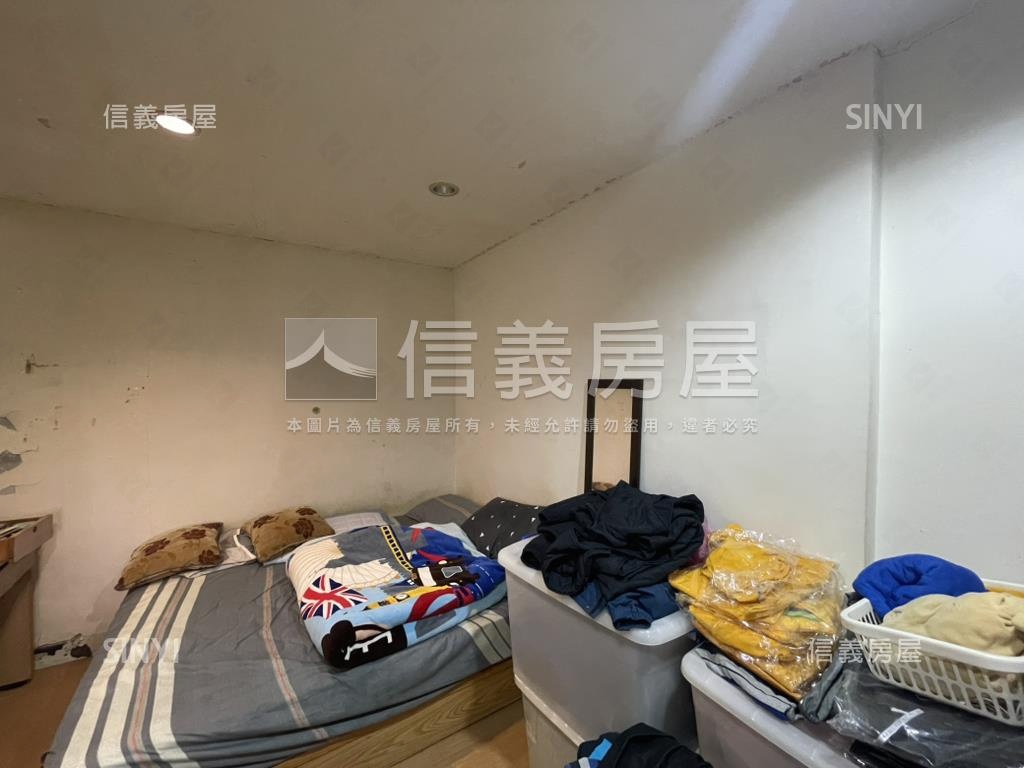 近麟光捷運稀有低總價兩房房屋室內格局與周邊環境