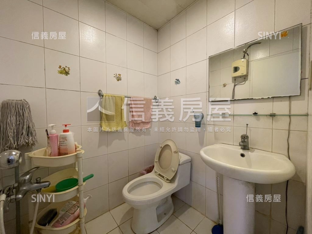 近麟光捷運稀有低總價兩房房屋室內格局與周邊環境
