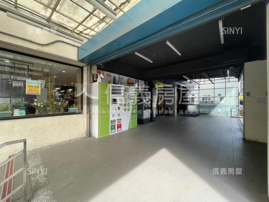 近麟光捷運稀有低總價兩房房屋室內格局與周邊環境