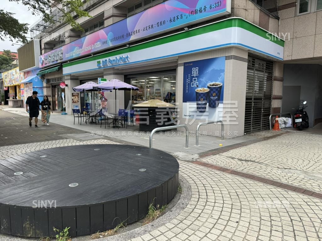 黃金捷運店面珠寶盒房屋室內格局與周邊環境