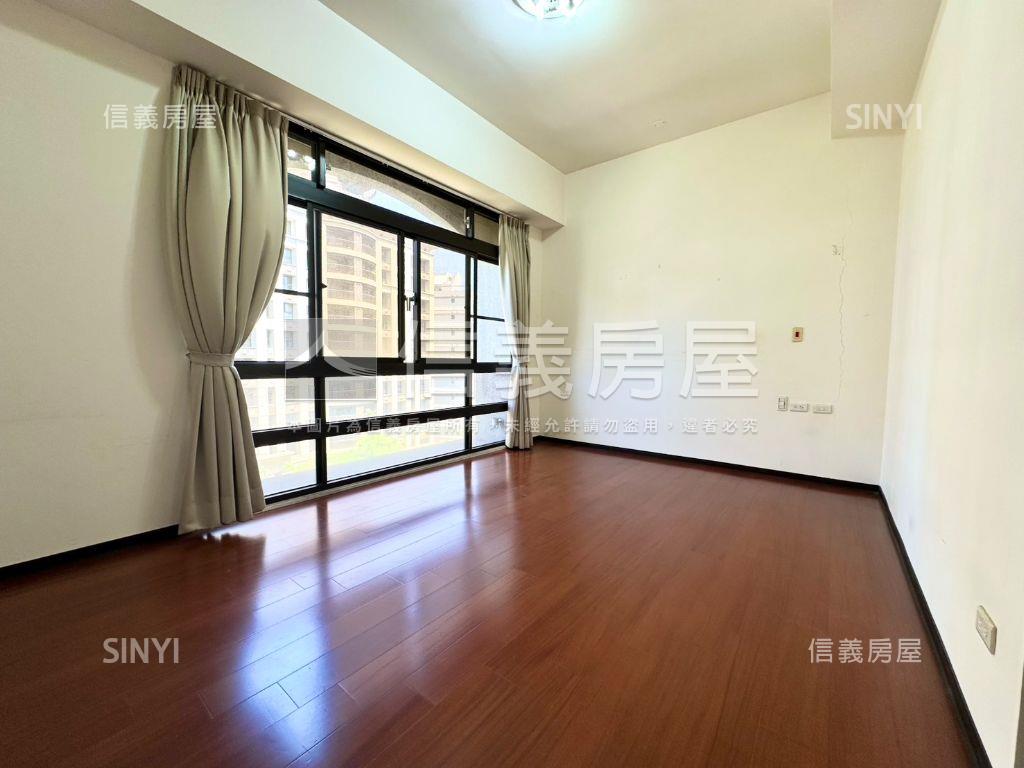 內湖四期高樓三房綠蔭美築房屋室內格局與周邊環境