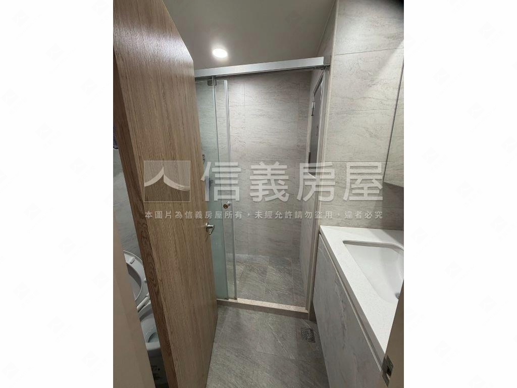 南港花園三房雙衛電梯美邸房屋室內格局與周邊環境