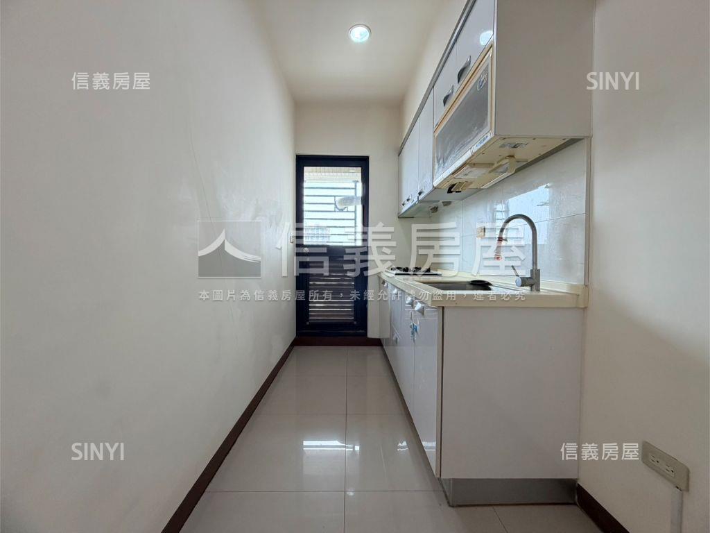 誠售！鼎山高樓大兩房房屋室內格局與周邊環境