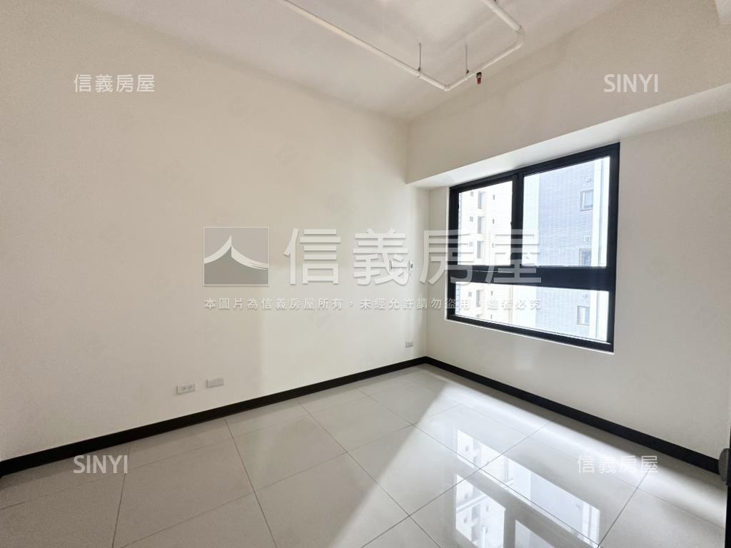 皇普莊園邊間大兩房平車房屋室內格局與周邊環境