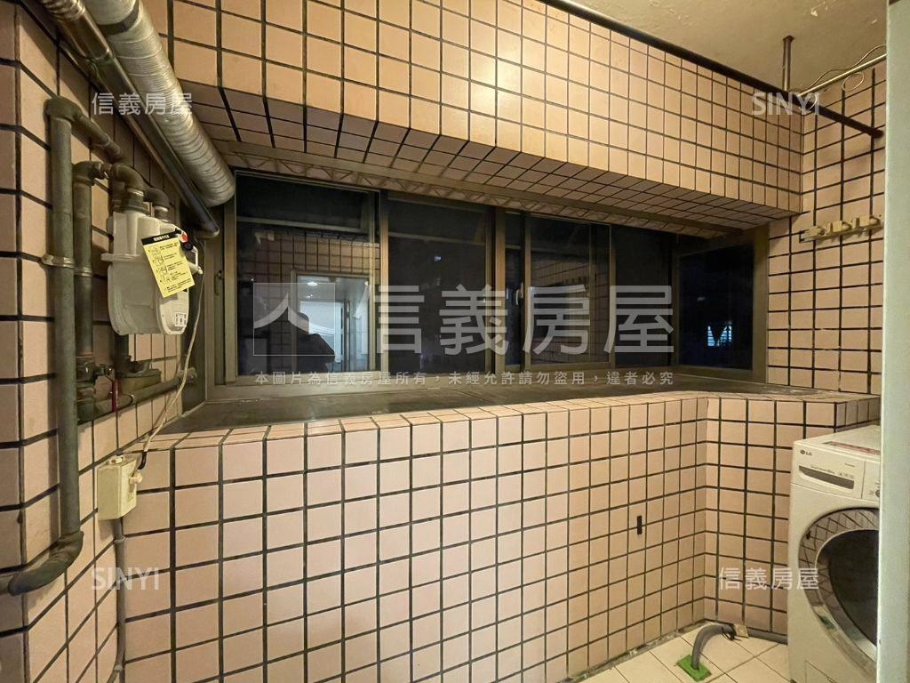 近藝文特區方正大兩房房屋室內格局與周邊環境