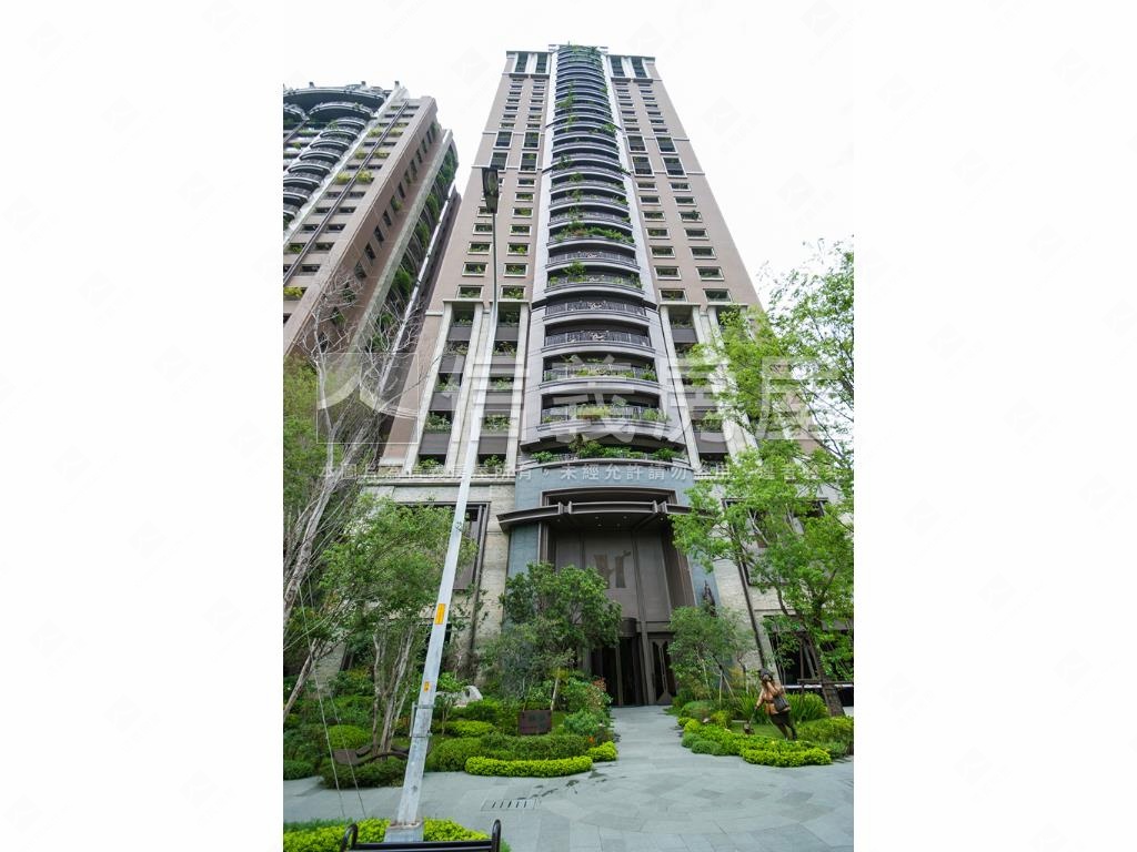 ★龍寶謙臻邸★誠售★樹海房屋室內格局與周邊環境