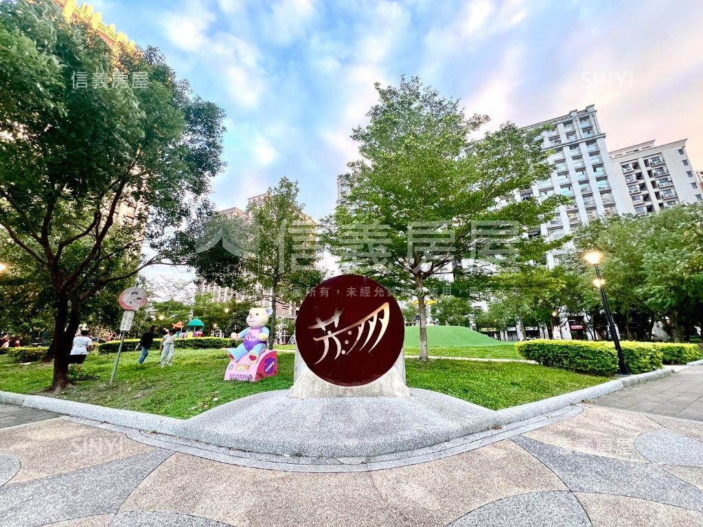 專任伯爵花園方正店面房屋室內格局與周邊環境