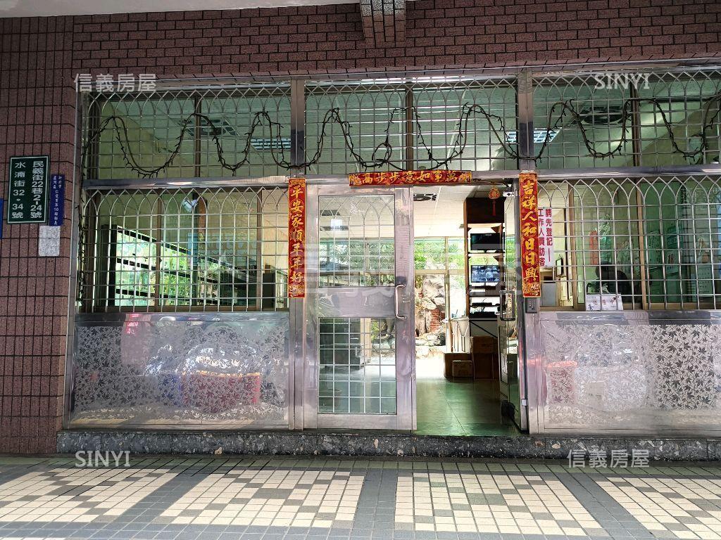 挑高黃金店面一樓房屋室內格局與周邊環境