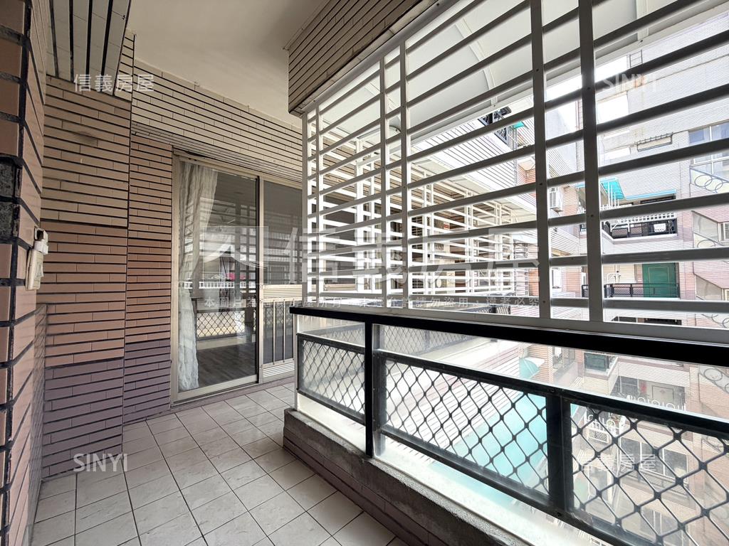 【近公園】大空間平車房屋室內格局與周邊環境