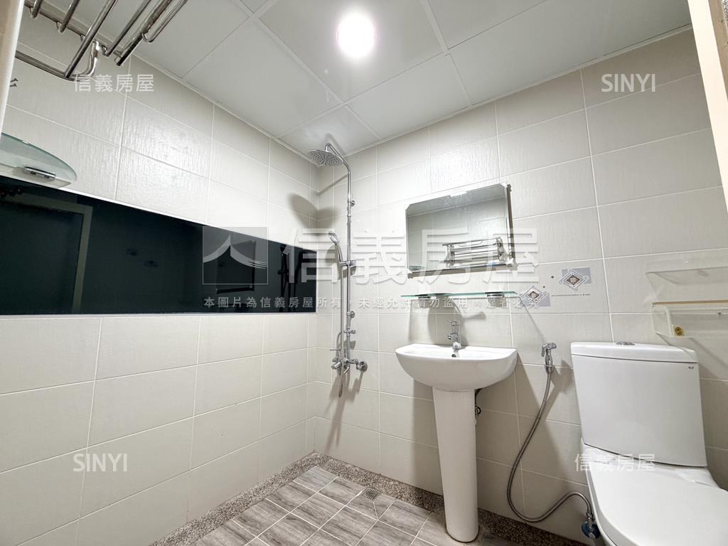 【近公園】大空間平車房屋室內格局與周邊環境