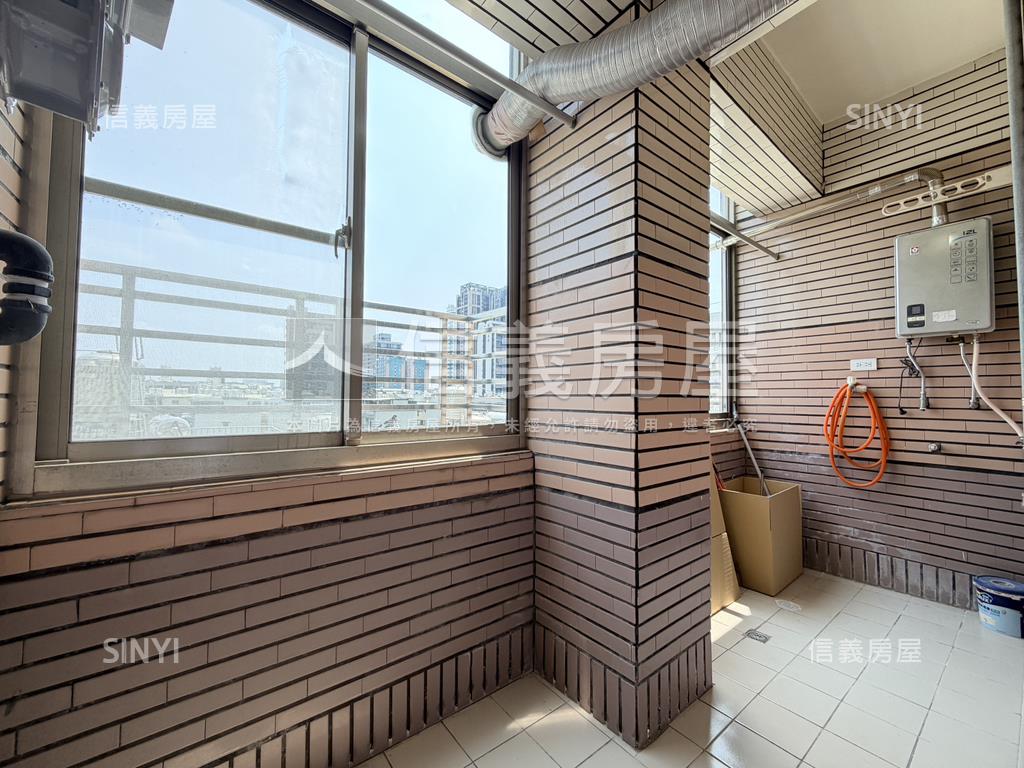 【近公園】大空間平車房屋室內格局與周邊環境