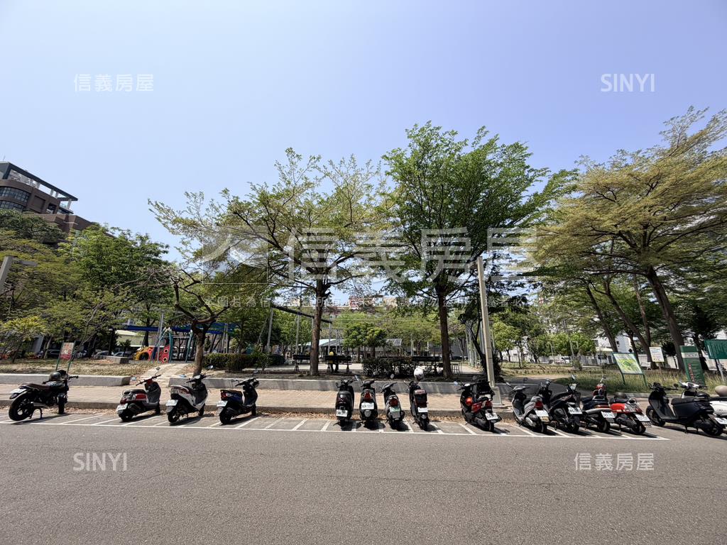 【近公園】大空間平車房屋室內格局與周邊環境