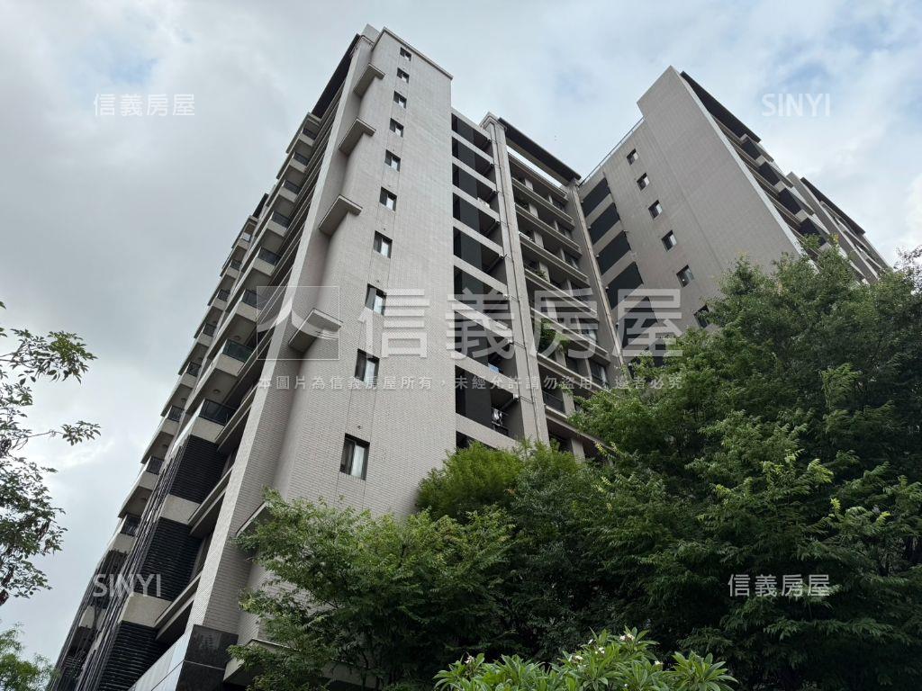 近中國醫ＢＯＴ案朝南兩房房屋室內格局與周邊環境