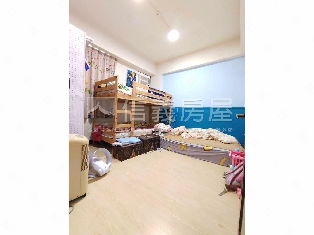 高鐵低總價溫馨三房附車位房屋室內格局與周邊環境
