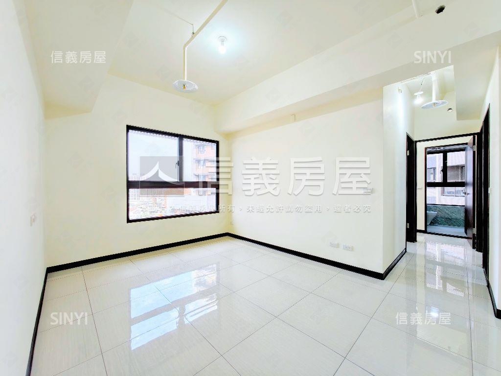 新埔英倫公園．全新三房車房屋室內格局與周邊環境