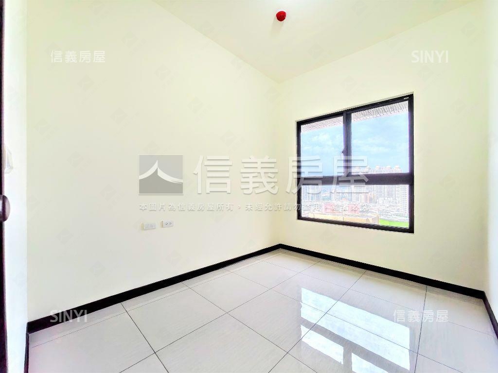 新埔英倫公園．全新三房車房屋室內格局與周邊環境