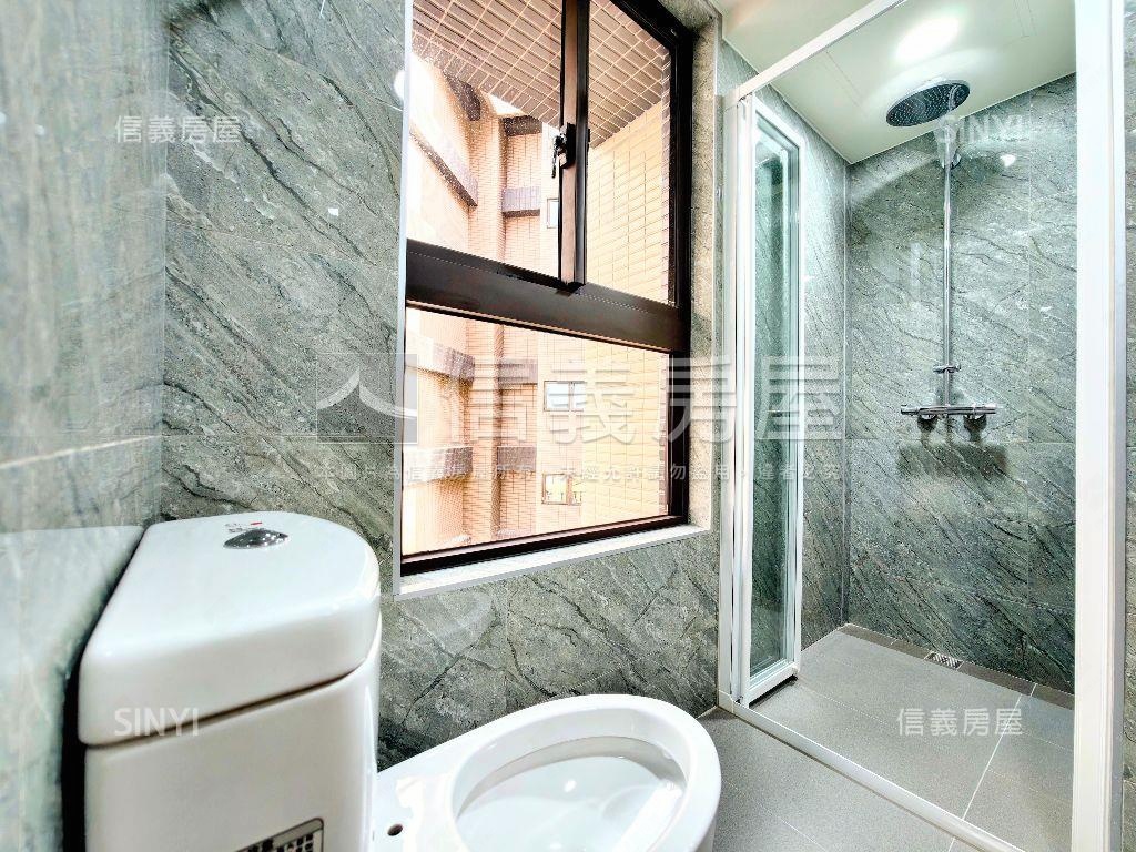 新埔英倫公園．全新三房車房屋室內格局與周邊環境