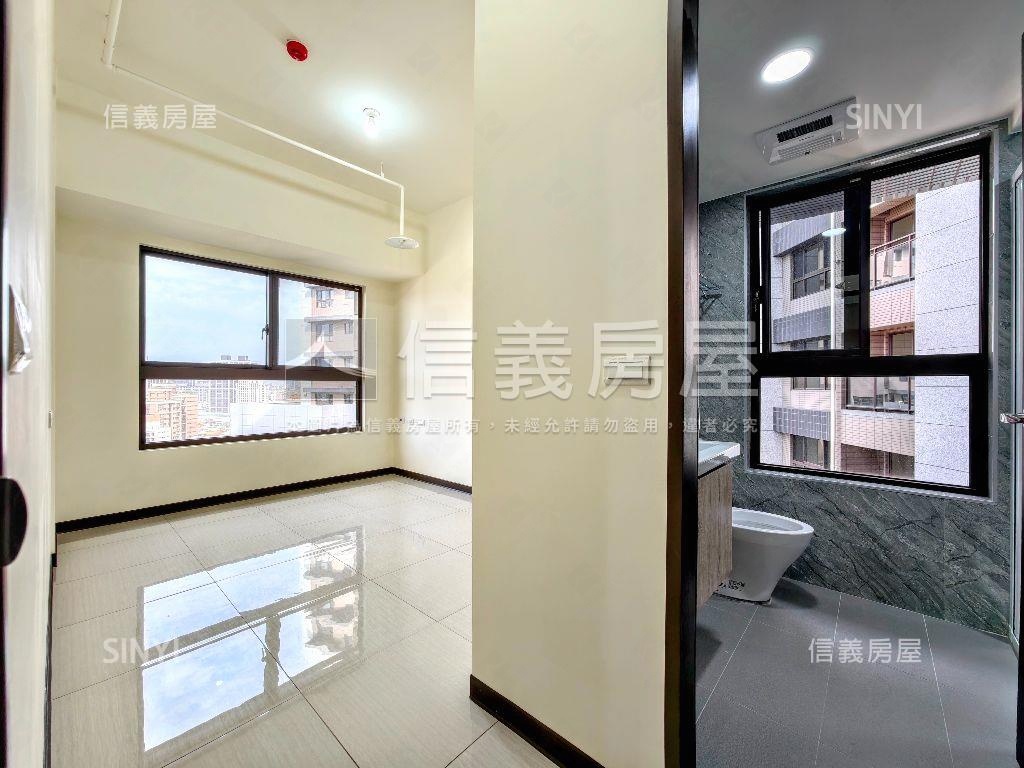 新埔英倫公園．全新三房車房屋室內格局與周邊環境