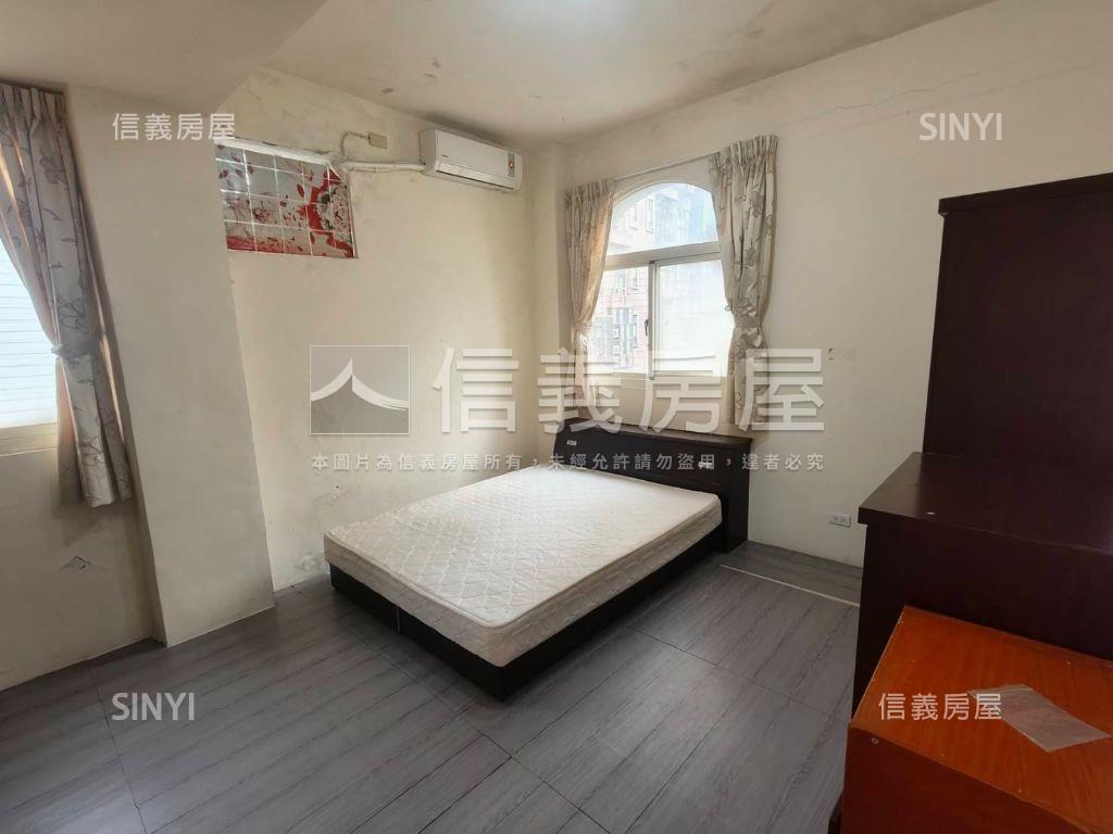 站前低總價大三房車位房屋室內格局與周邊環境