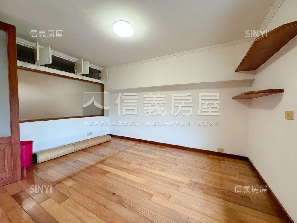 ⭐薄荷綠意高樓四房車位⭐房屋室內格局與周邊環境