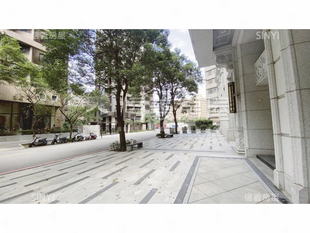 巴黎捷悅‧質感兩房車位房屋室內格局與周邊環境