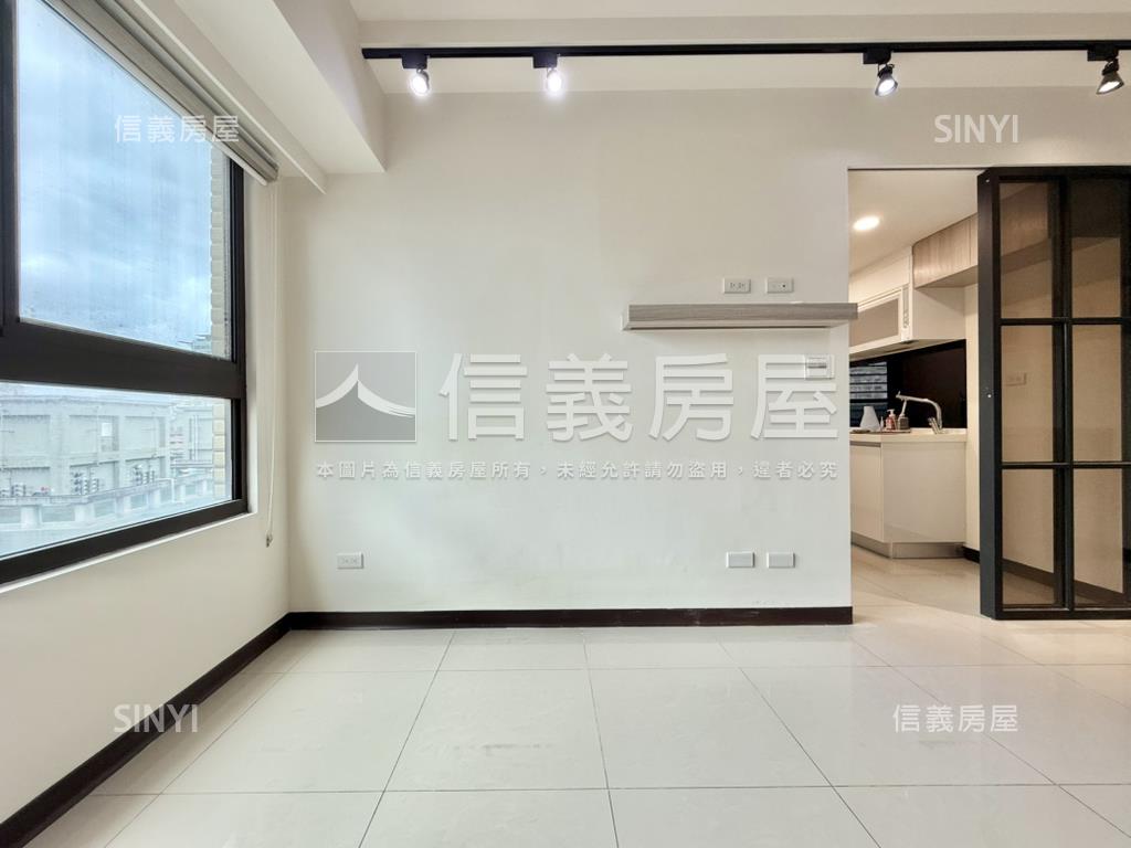 布拉諾高樓邊間美二房車位房屋室內格局與周邊環境