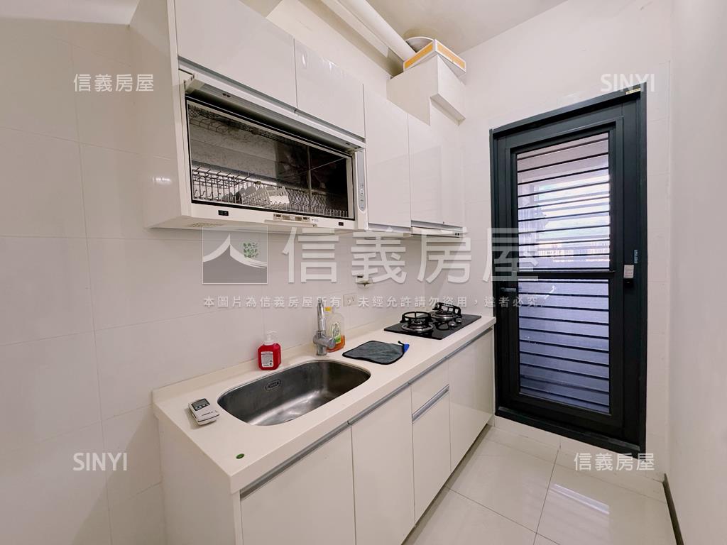 達麗海天兩房車位房屋室內格局與周邊環境