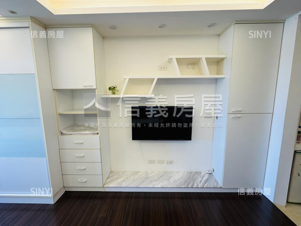高樓層裝潢美宅房屋室內格局與周邊環境