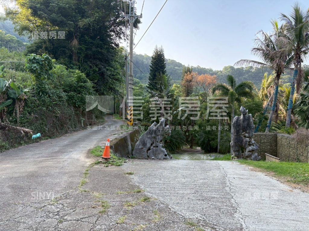 新社區水底寮段土地房屋室內格局與周邊環境