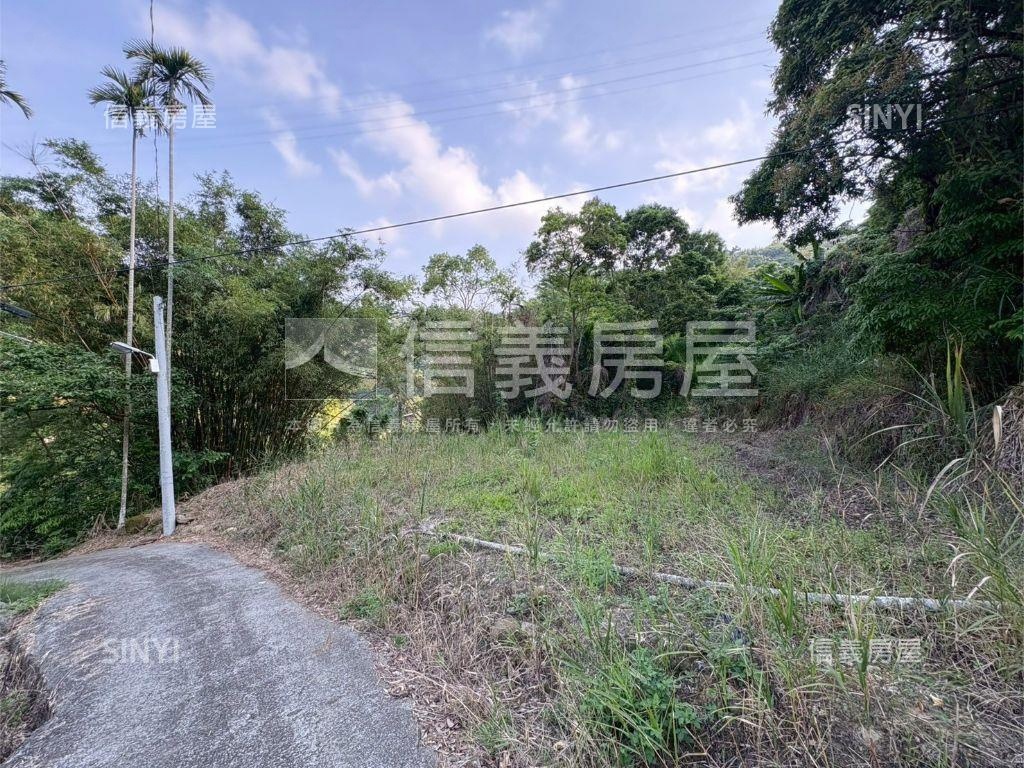 新社區水底寮段土地房屋室內格局與周邊環境