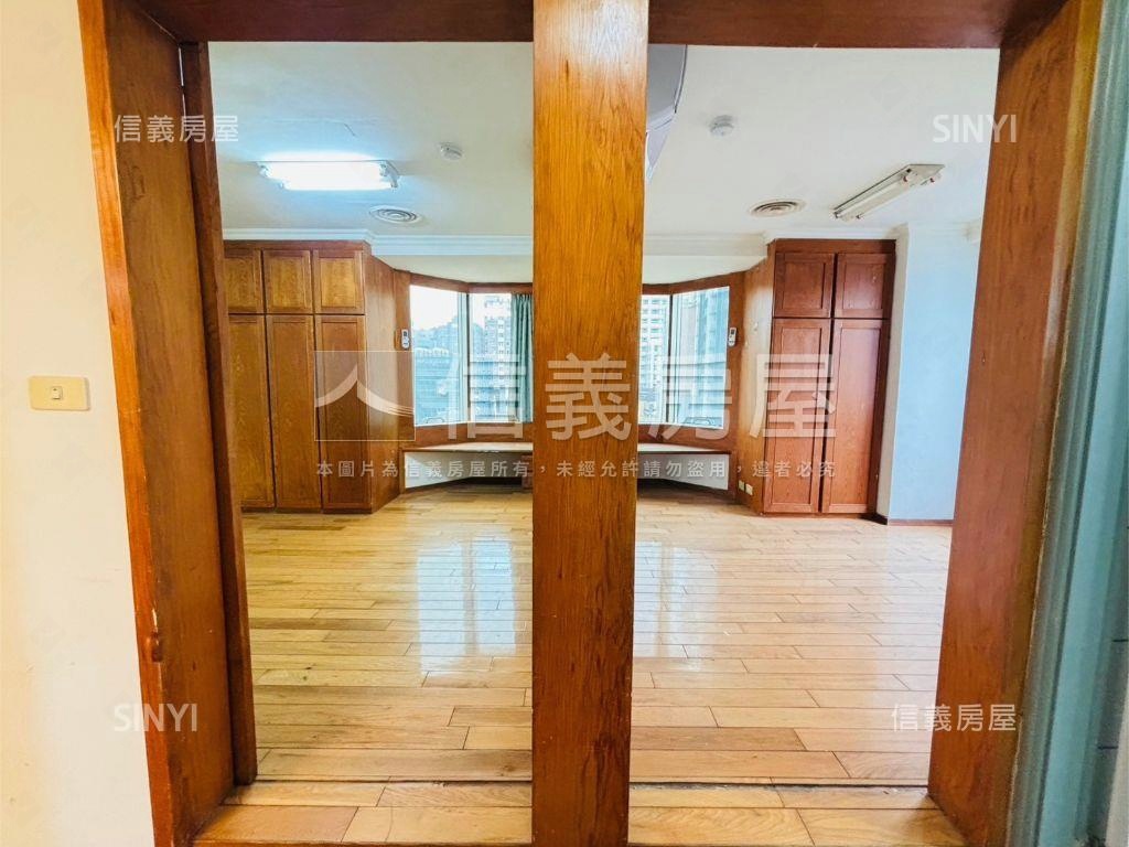 行情！龍邦美村三房平車房屋室內格局與周邊環境