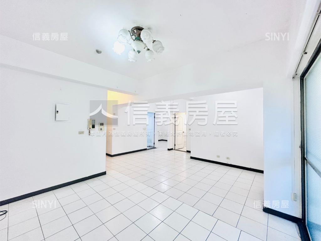 店長推薦近海山站３改２房屋室內格局與周邊環境