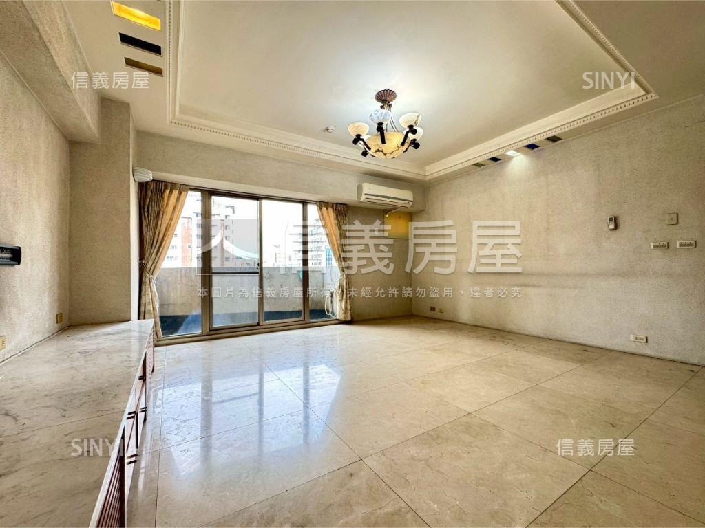 忠明翠堤！面河畔三房平車房屋室內格局與周邊環境