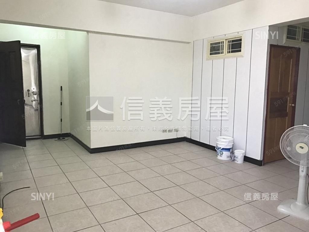 世界比漾⭐典雅電梯三房房屋室內格局與周邊環境