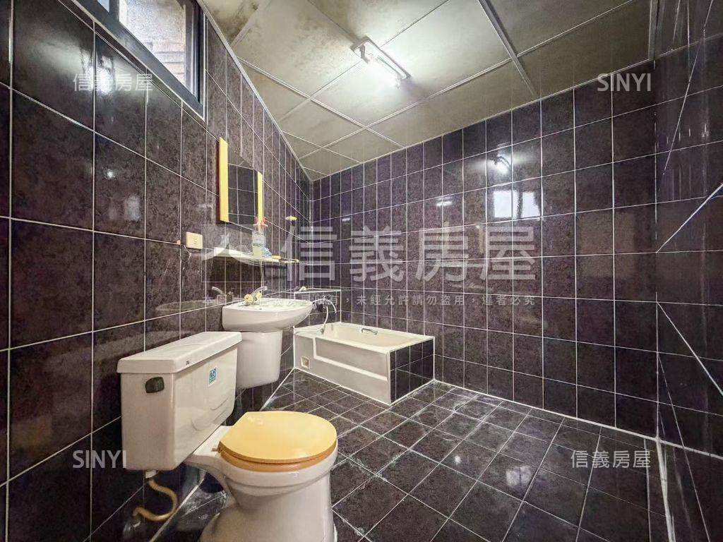 店長推薦鳥松別墅稀有釋出房屋室內格局與周邊環境