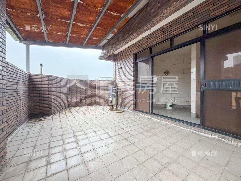 店長推薦鳥松別墅稀有釋出房屋室內格局與周邊環境